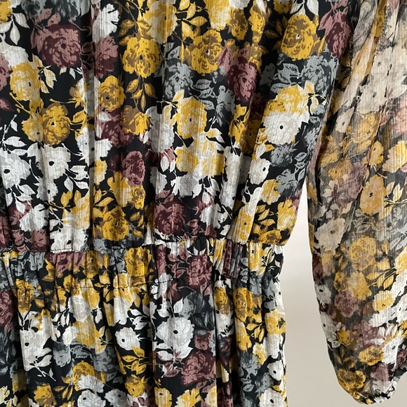 NEW Abercrombie and Fitch Ruffle Hem Midi Dress black floral NWT with scrunchie - Picture 10 of 12